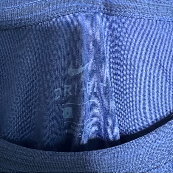 NWT Nike Dri Fit Navy Blue Tee - size large - Picture 4 of 5